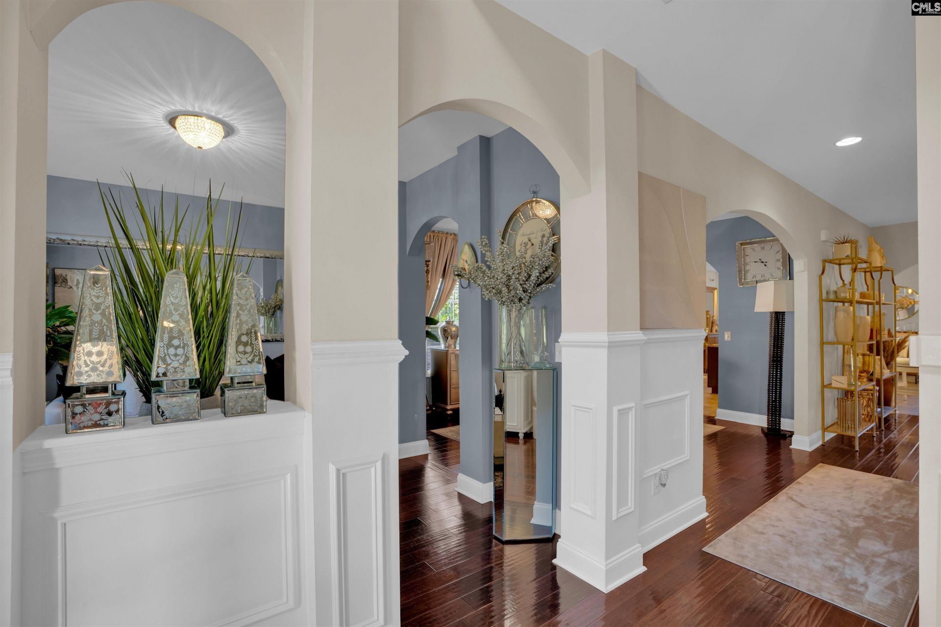 225 Lower Glen Circle  Photo 5
