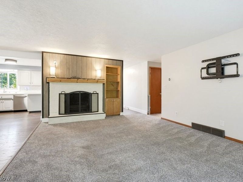 1073 Morningview Drive, Tallmadge, OH 44278 Photo 12