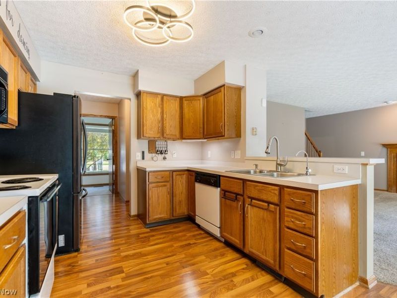 2124 Mount Pleasant Street NE, Canton, OH 44721 Photo 11