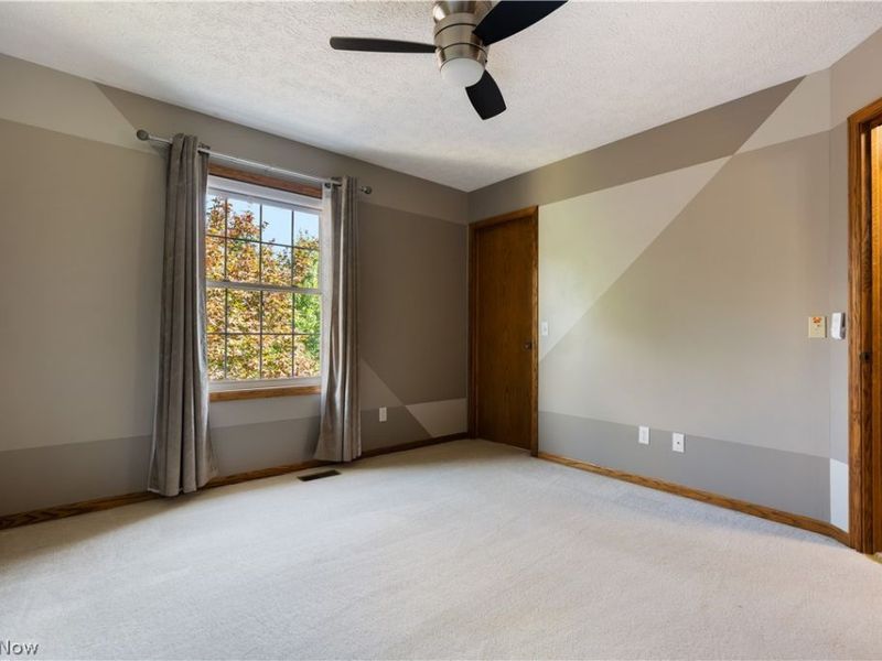 2124 Mount Pleasant Street NE, Canton, OH 44721 Photo 24