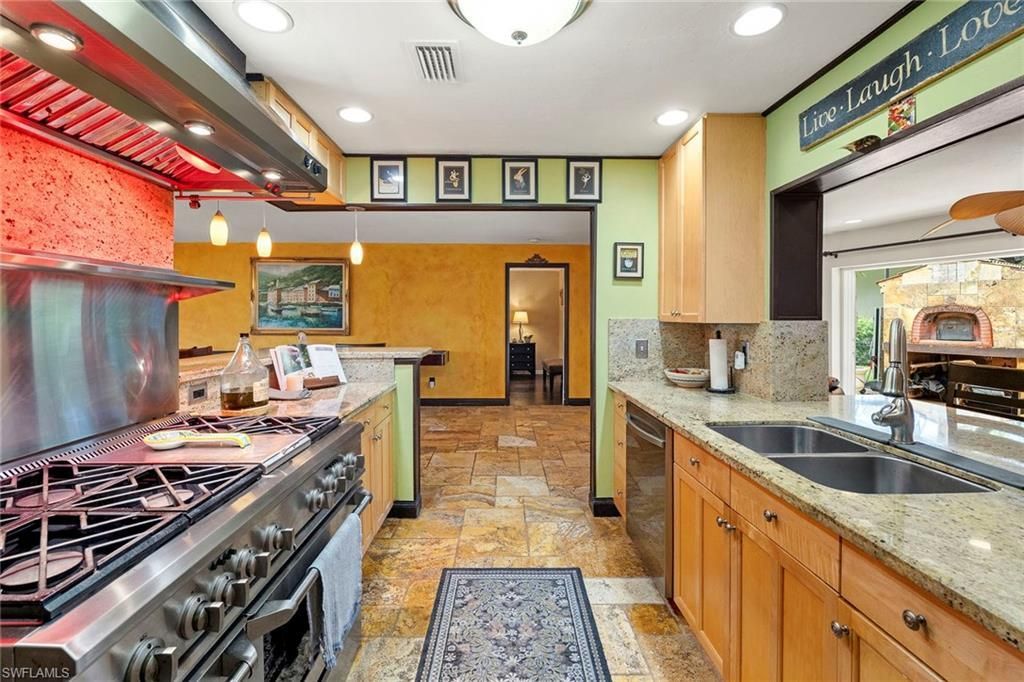 511 Eastwood Dr, Naples, FL 34110 Photo