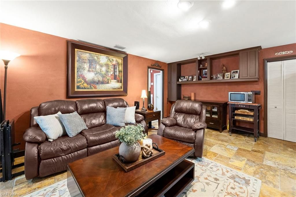 511 Eastwood Dr, Naples, FL 34110 Photo