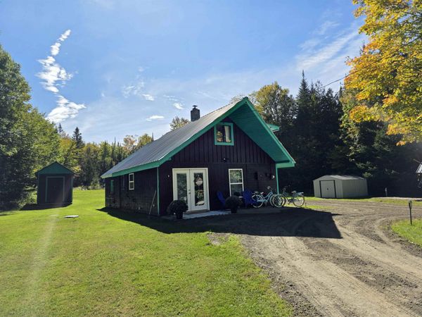 137 Duford Road, Newark, VT 05871