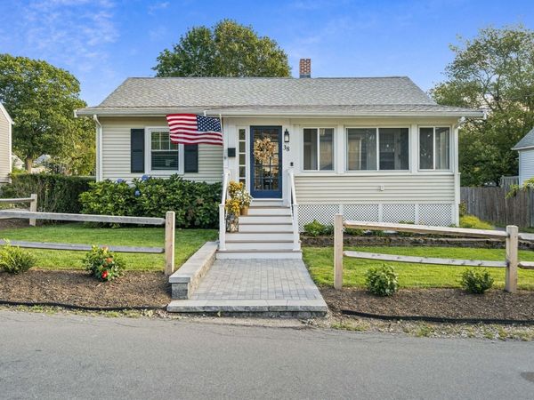 38 Sterling St, Braintree, MA 02184