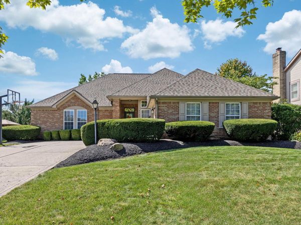 4787 Britton Farms Drive , Hilliard, OH 43026