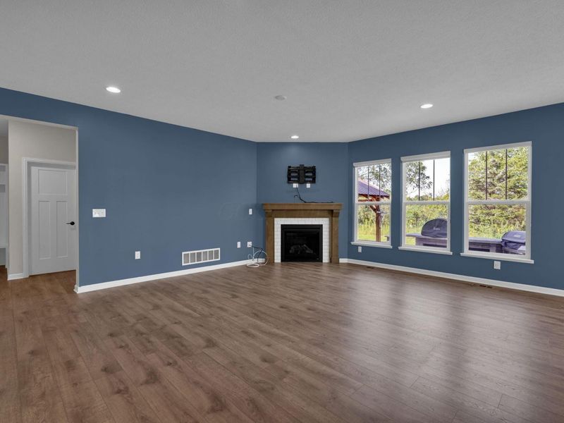 10934 Bellflower Drive, Plain City, OH 43064 Photo 14