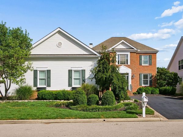 5835 Lake Forest Way , Westerville, OH 43082