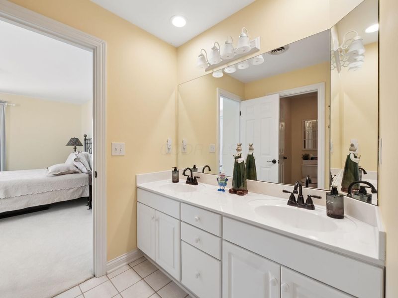 5835 Lake Forest Way, Westerville, OH 43082 Photo 28