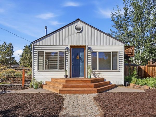 504 NE Dekalb Avenue, Bend, OR 97701