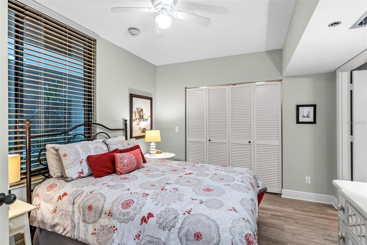 1932 Harbourside Drive, Unit 214, Longboat Key, FL 34228 Photo