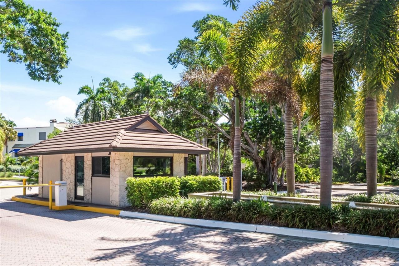 1932 Harbourside Drive, Unit 214, Longboat Key, FL 34228 Photo