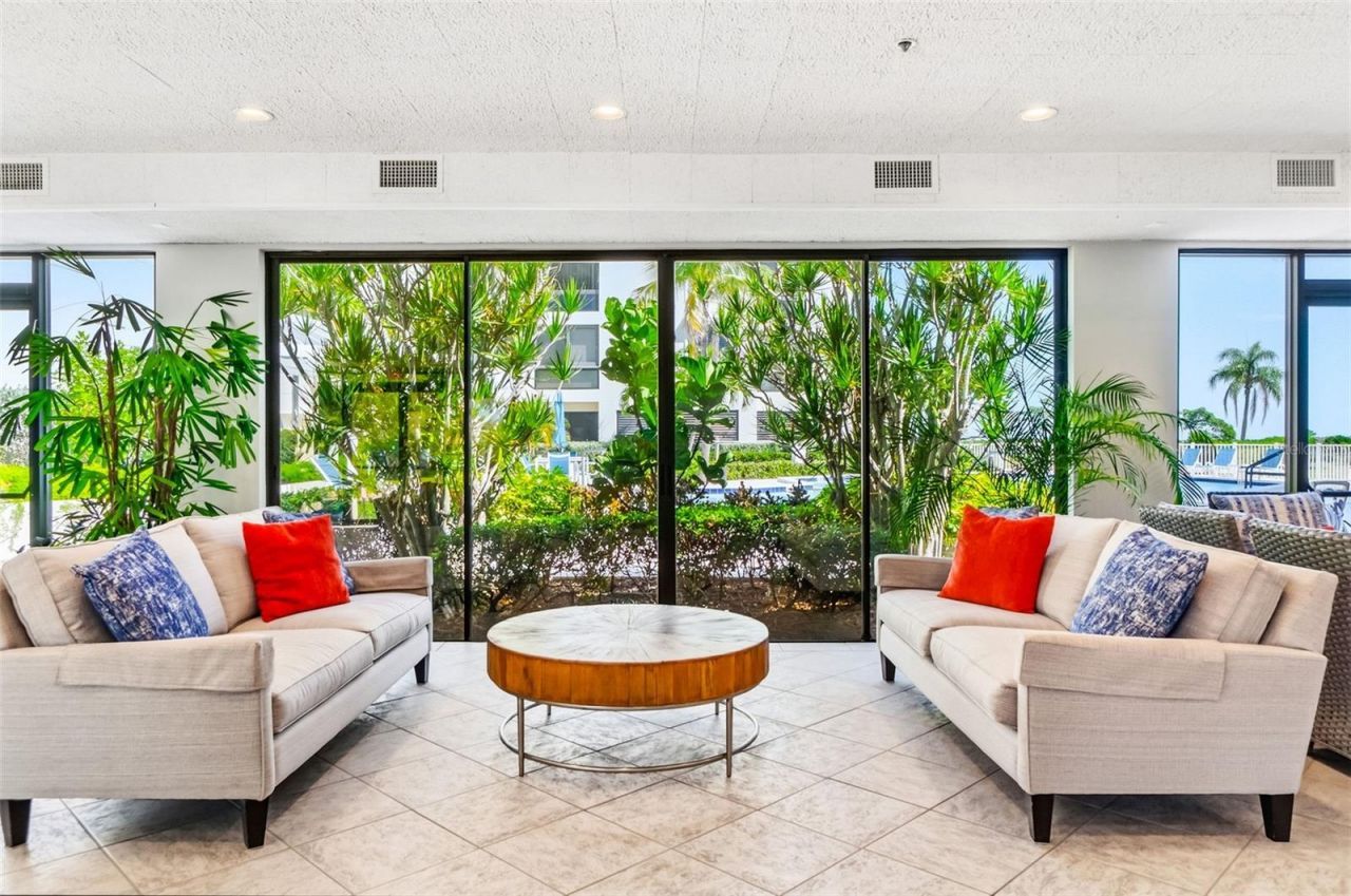 1932 Harbourside Drive, Unit 214, Longboat Key, FL 34228 Photo
