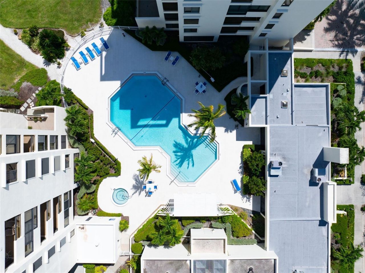 1932 Harbourside Drive, Unit 214, Longboat Key, FL 34228 Photo