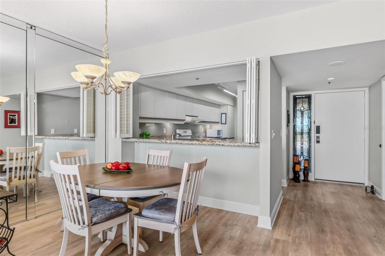 1932 Harbourside Drive, Unit 214, Longboat Key, FL 34228 Photo