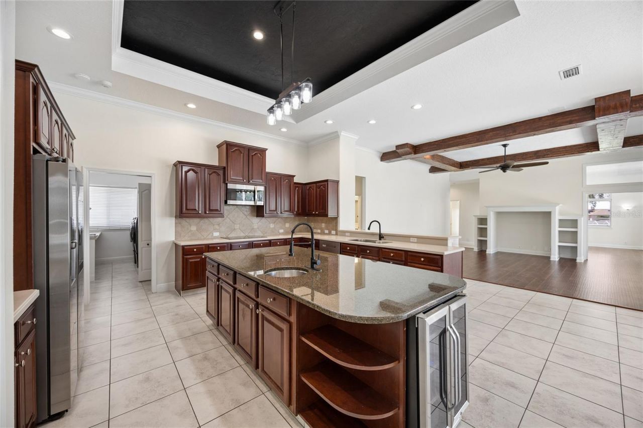 1233 Vista Hills Drive, Lakeland, FL 33813 Photo