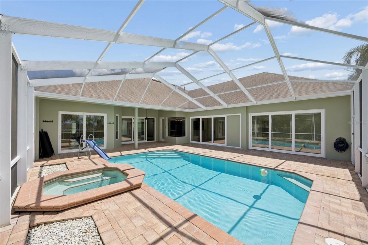 1233 Vista Hills Drive, Lakeland, FL 33813 Photo