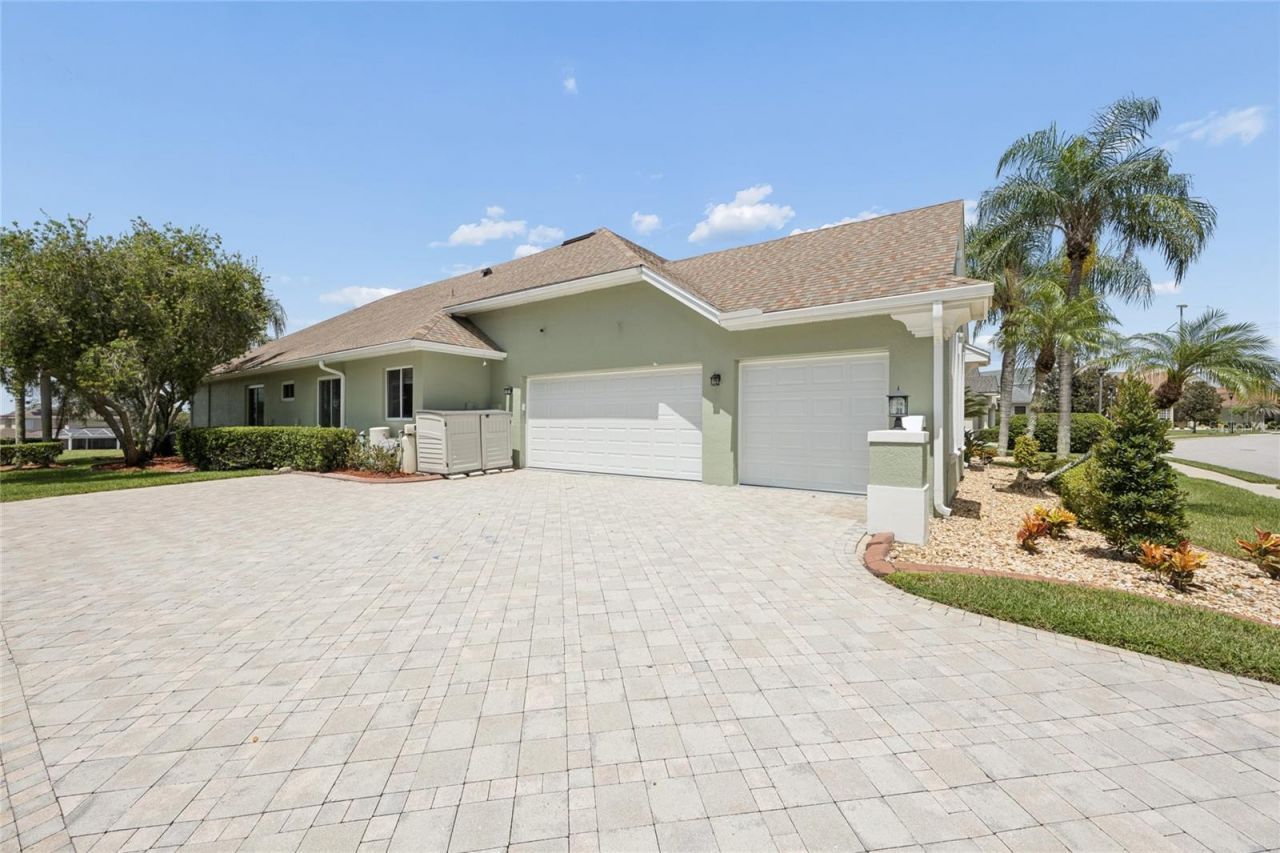 1233 Vista Hills Drive, Lakeland, FL 33813 Photo