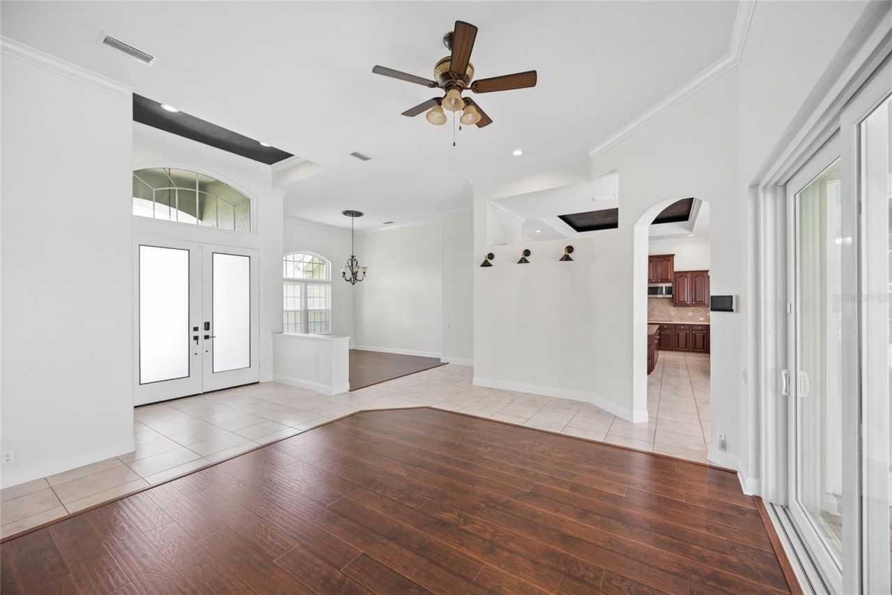 1233 Vista Hills Drive, Lakeland, FL 33813 Photo