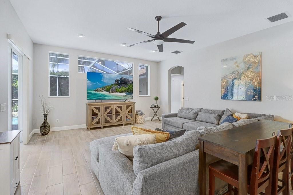 4430 Merrick Run Lane, Valrico, FL 33596 Photo