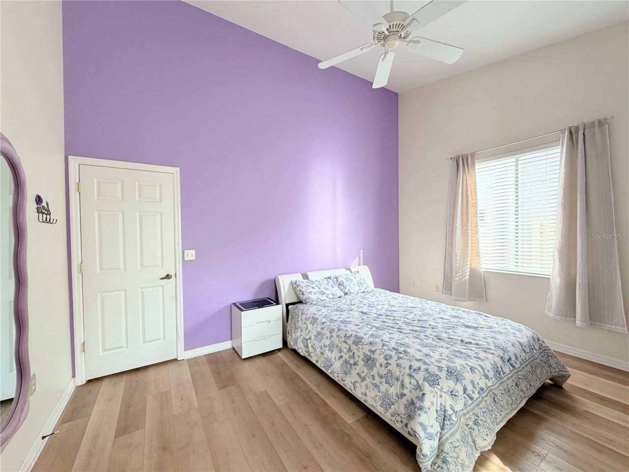 24604 Laurel Ridge Drive , Lutz, FL 33559 Photo