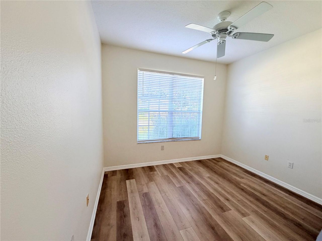 24604 Laurel Ridge Drive , Lutz, FL 33559 Photo