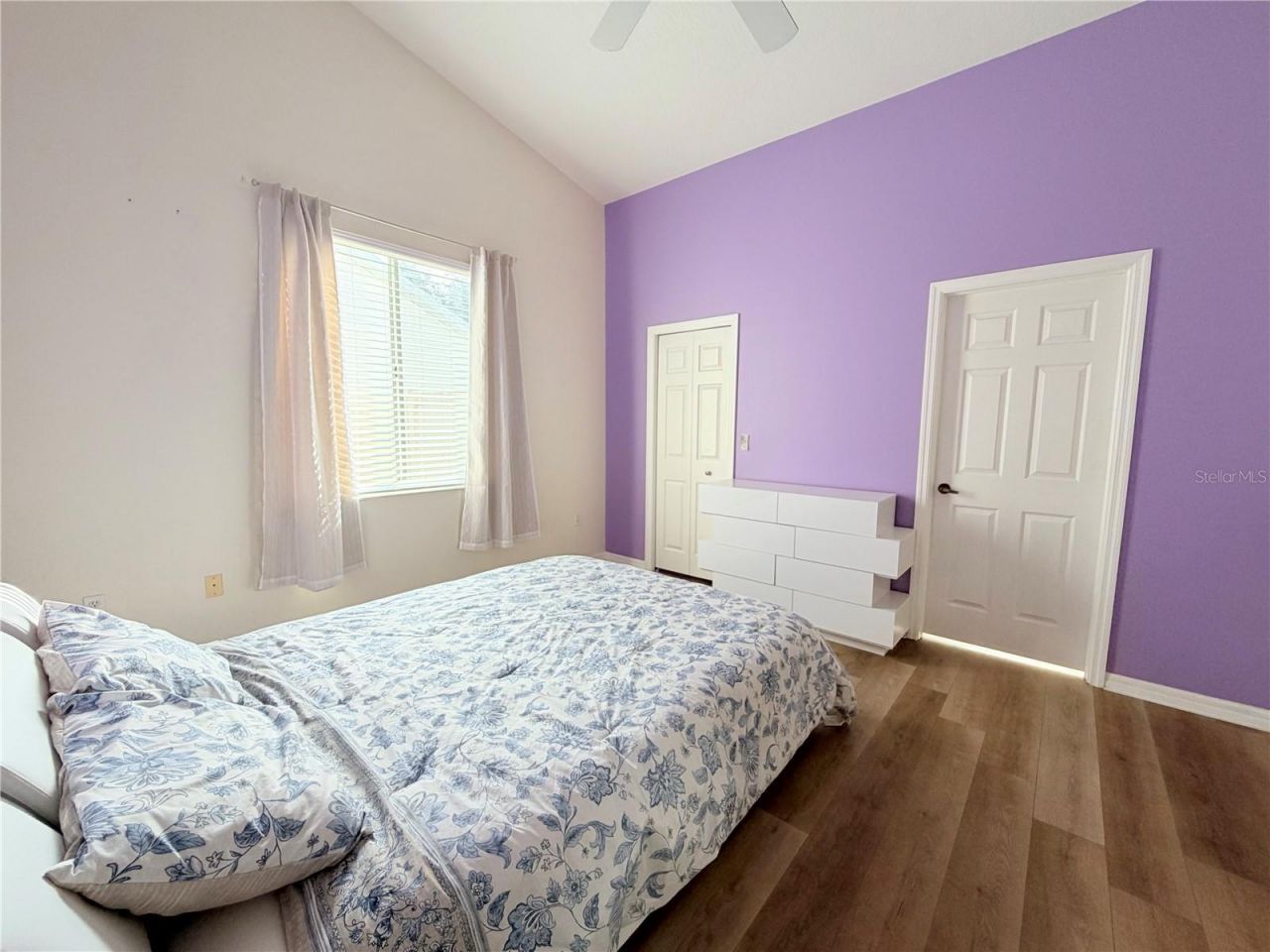 24604 Laurel Ridge Drive , Lutz, FL 33559 Photo