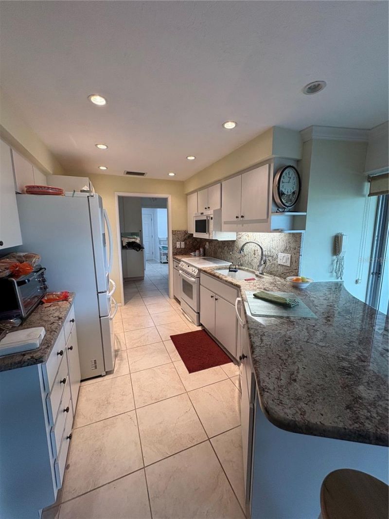 1936 Rolling Green Circle, Sarasota, FL 34240 Photo