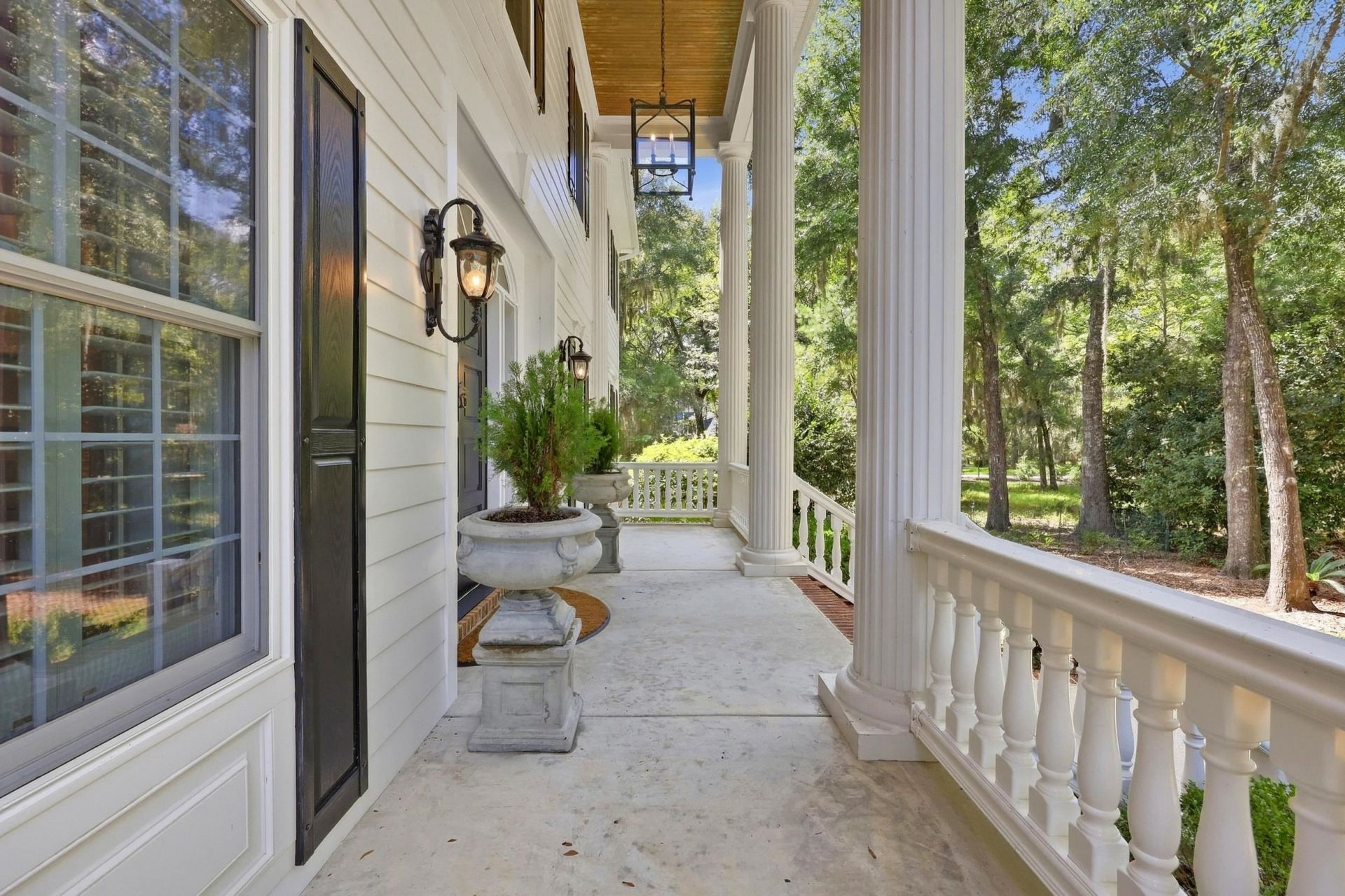 285 Brickwell Ln.  Photo 4