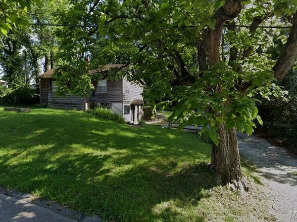 11238 Van Cleve Avenue, St Louis, MO 63114