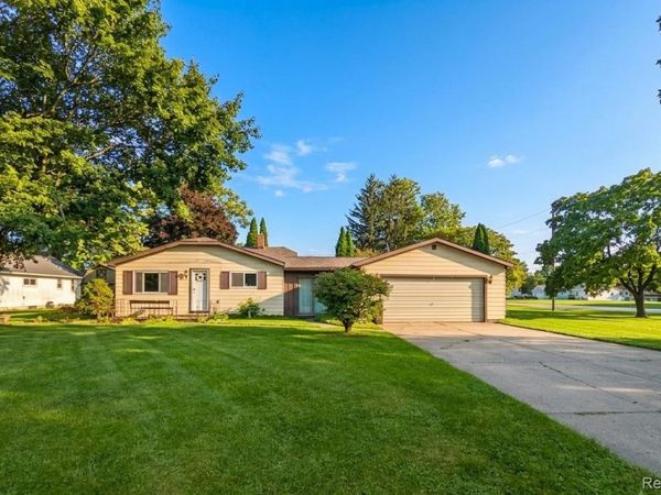2116 Noble Avenue , Flint Township, Mi 48532