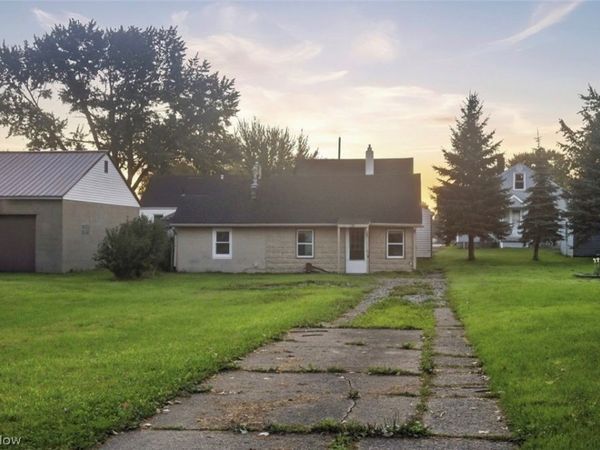 153 N Dunlap Avenue , Youngstown, OH 44509
