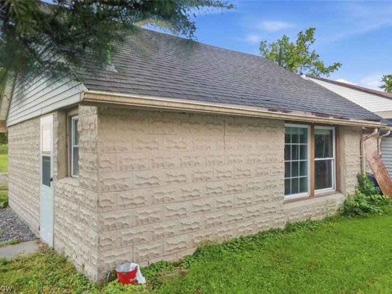 153 N Dunlap Avenue, Youngstown, OH 44509 Photo 12