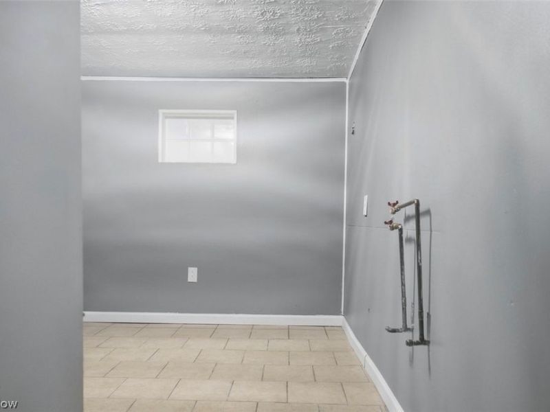 153 N Dunlap Avenue, Youngstown, OH 44509 Photo 9