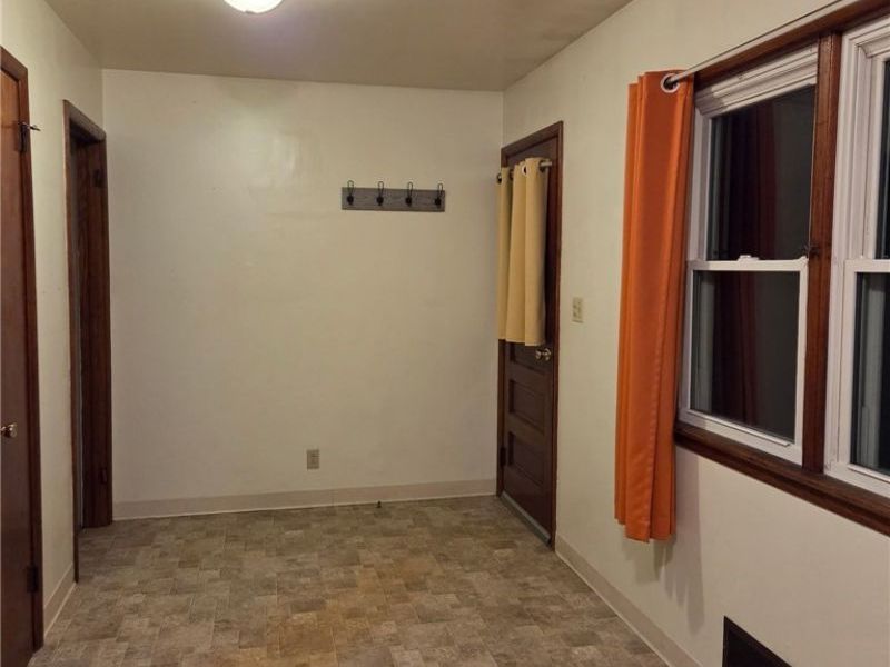 71503 Silhouette Drive, Martins Ferry, OH 43935 Photo 14