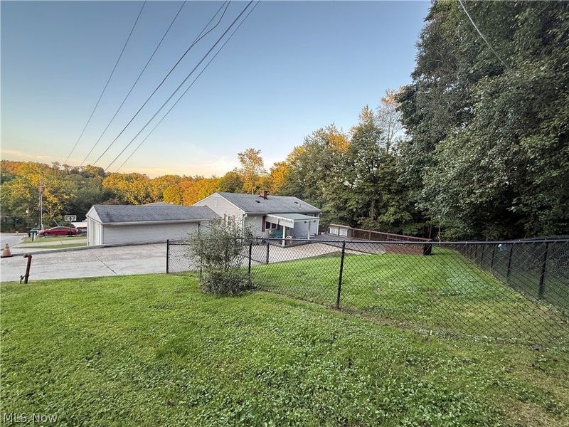 71503 Silhouette Drive, Martins Ferry, OH 43935 Photo 3