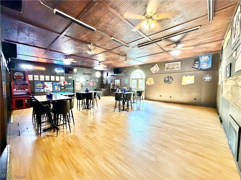 1111 Niles Cortland Road NE, Howland, OH 44484 Photo 5