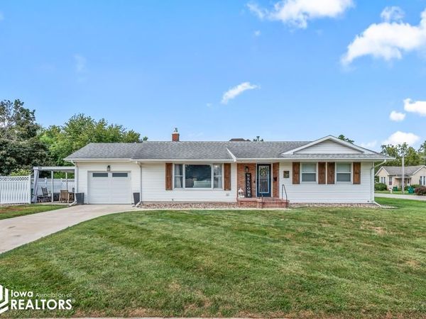 502 W Poplar, Bloomfield, IA 52537