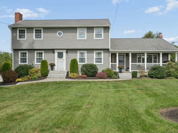 196 Eight Lots Rd, Sutton, MA 01590