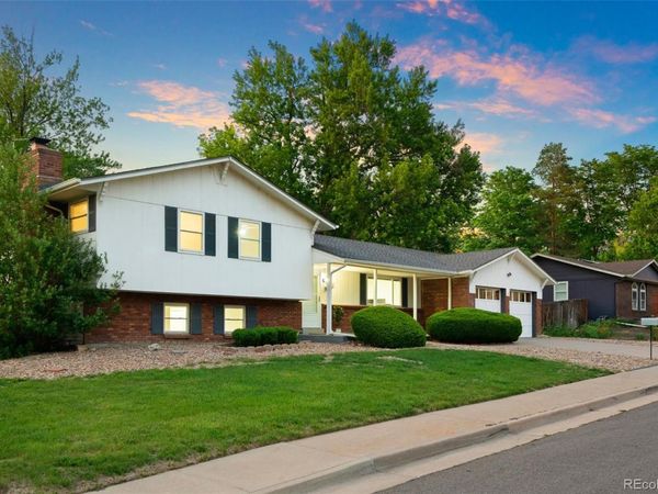 8601 E Layton Avenue , Denver, CO 80237