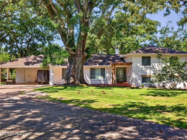 14008 Bay Sweep Circle, Ocean Springs, MS 39564