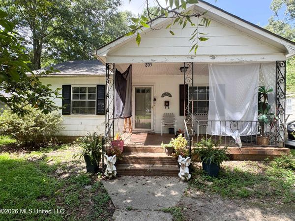 803 Robertson Street, Brookhaven, MS 39601