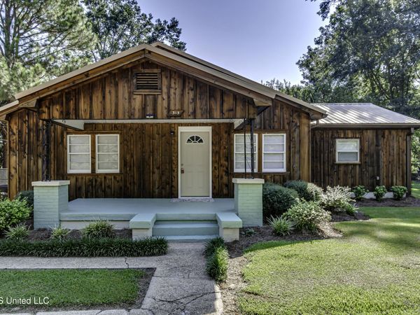 313 SE 5th Avenue, Magee, MS 39111