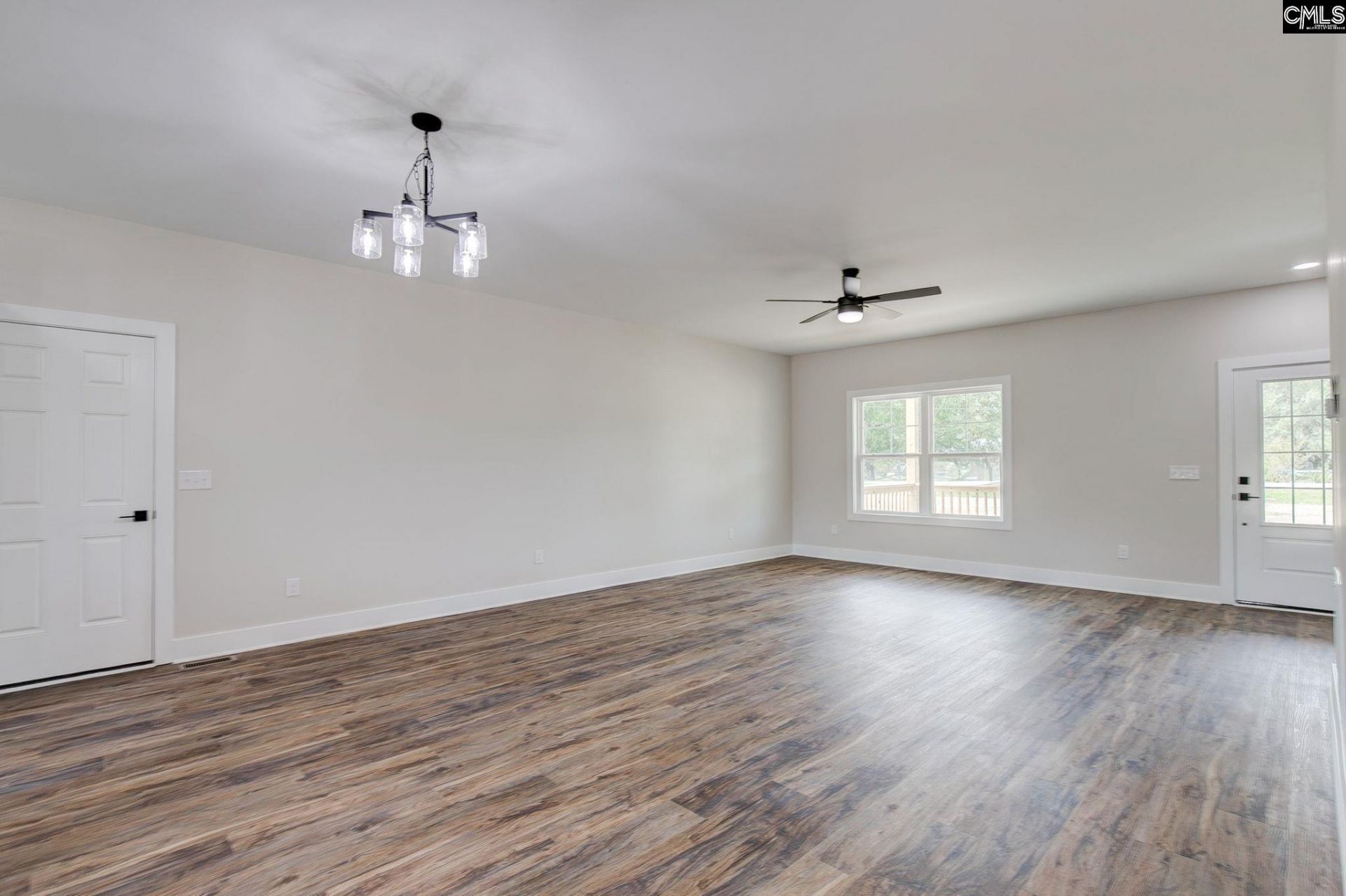 1506 Hall Road  Photo 11