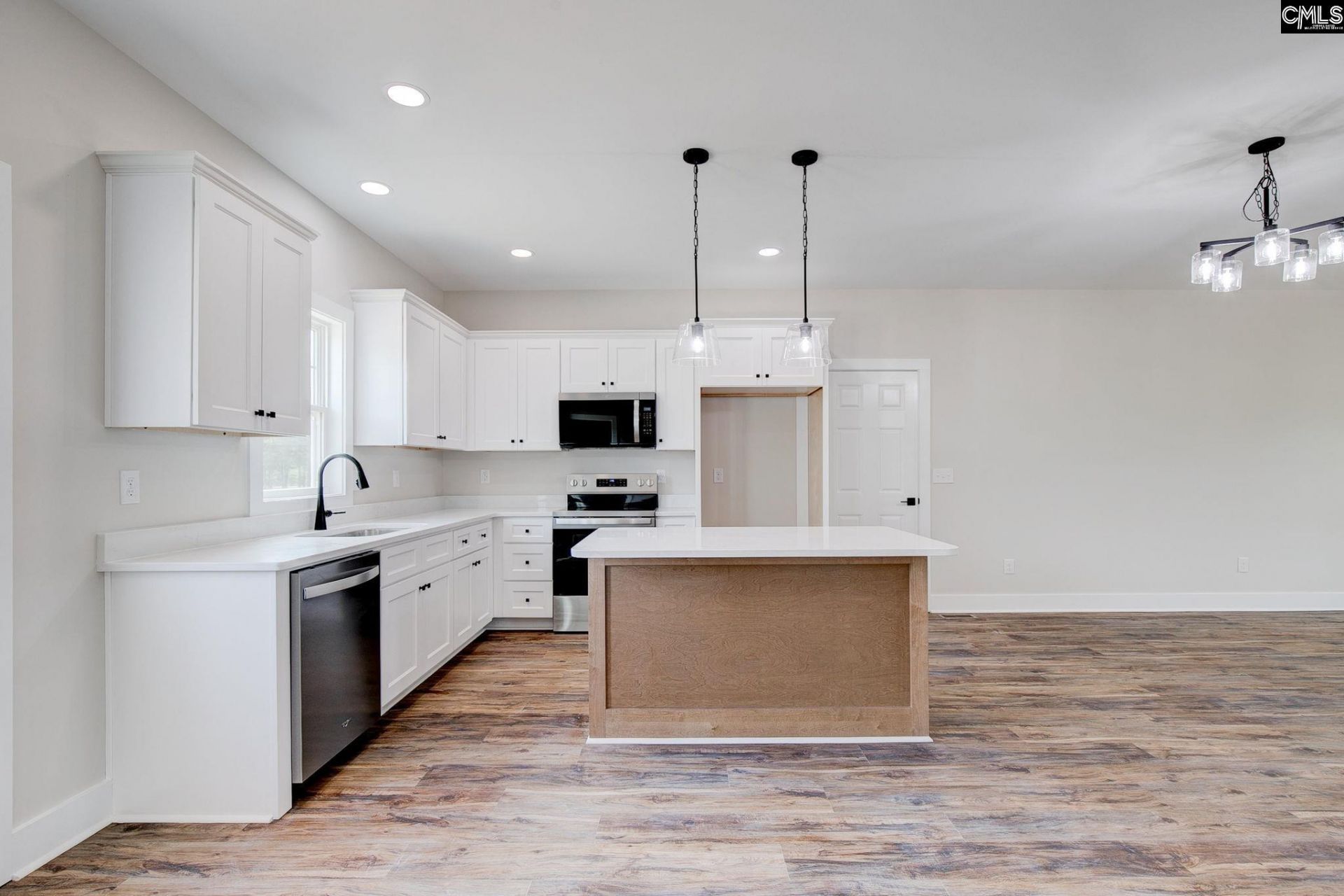 1506 Hall Road  Photo 13