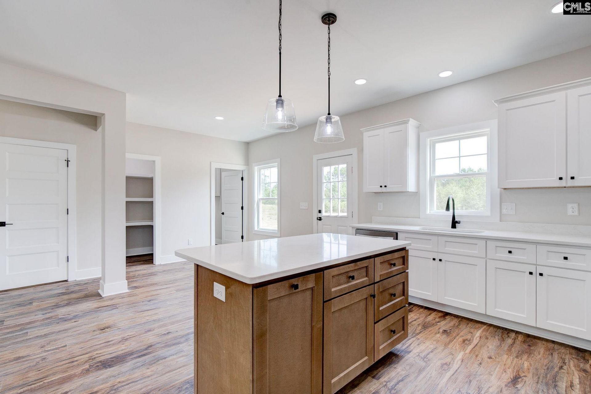 1506 Hall Road  Photo 16