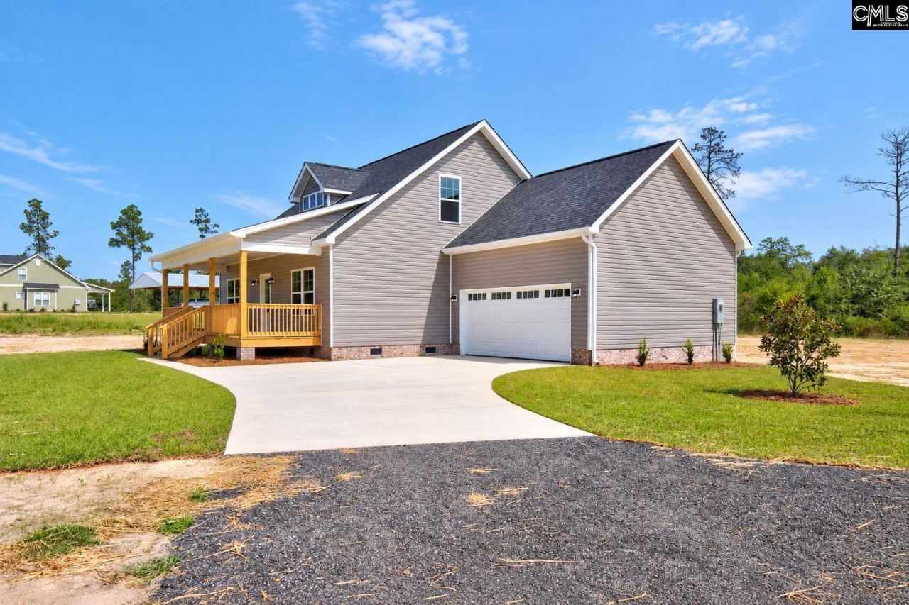 1506 Hall Road  Photo 4