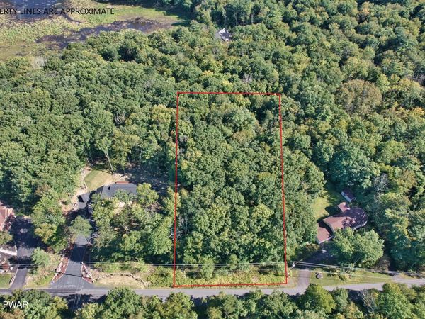 244 Water Forest Drive , Dingmans Ferry, PA 18328