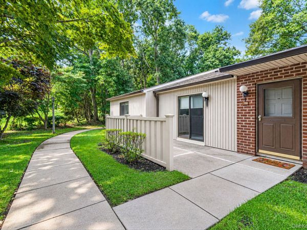 710 Hilltop Court, Coram, NY 11727