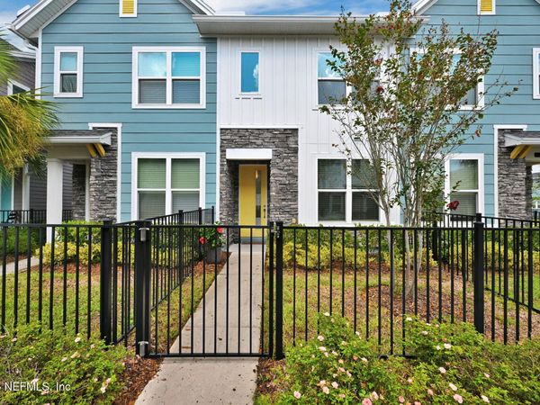 11114 BINARY Court, Jacksonville, FL 32256