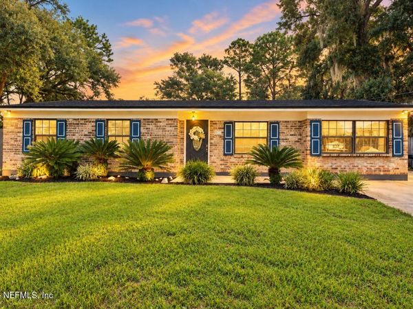 10919 KEY VEGA Drive, Jacksonville, FL 32218